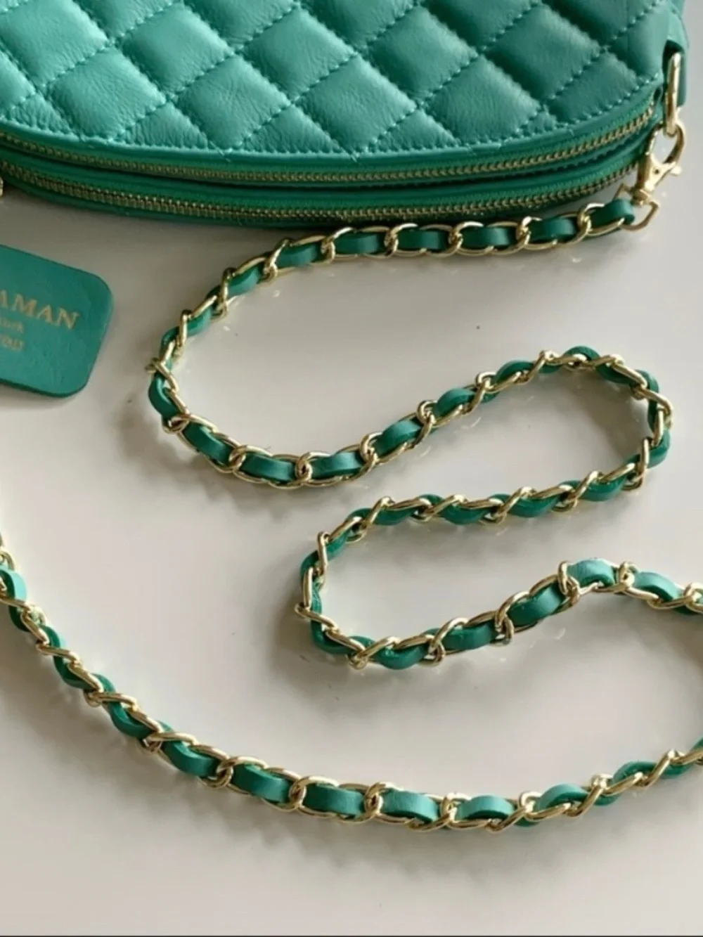 Persaman New York Crossbody